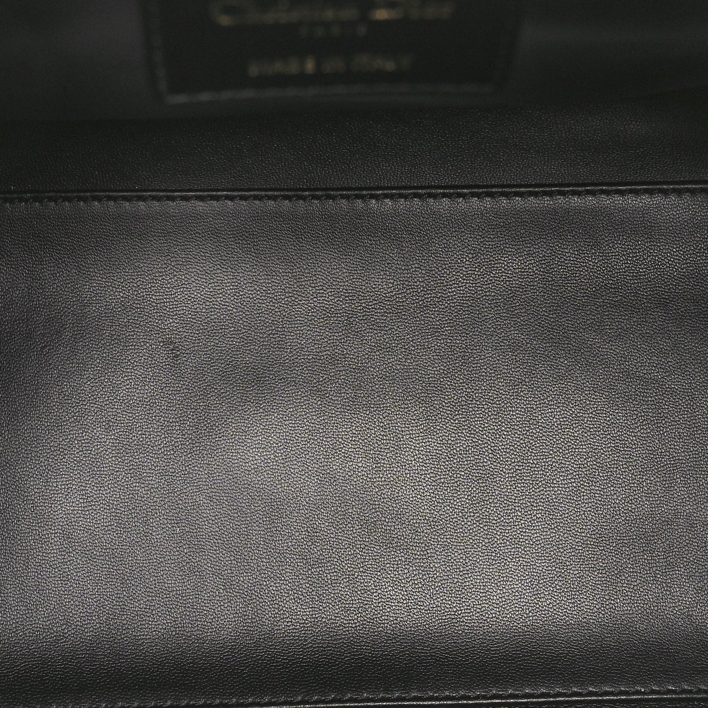 Calfskin Macrocannage Groove 25 Bag Black