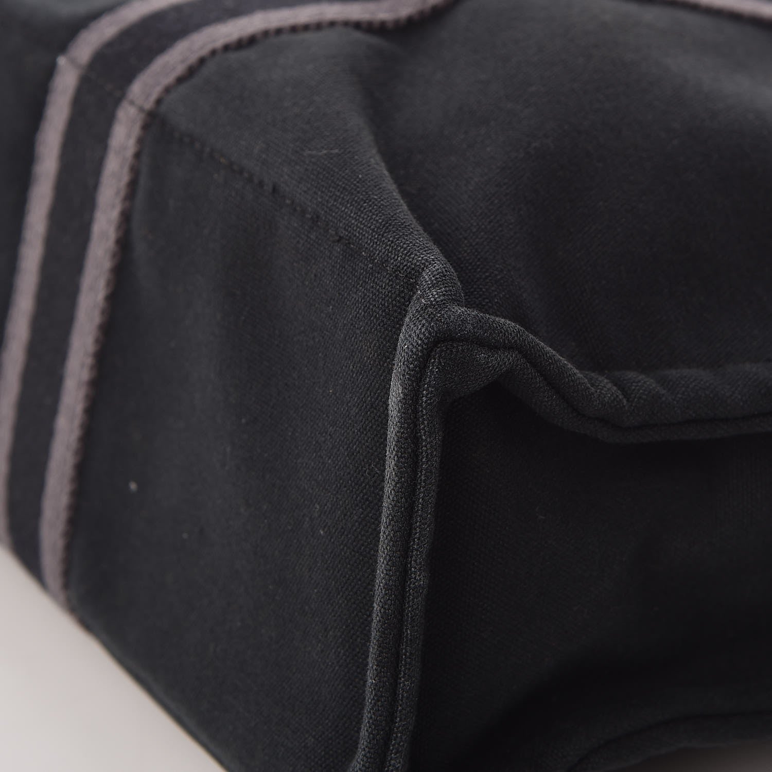 Hermes Canvas Fourre Tout MM Black 9 of 11