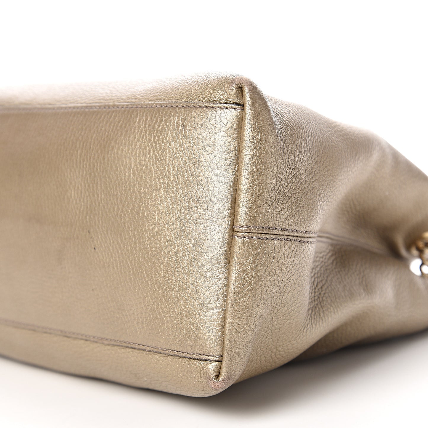 Metallic Pebbled Calfskin Medium Soho Chain Shoulder Bag Golden Beige
