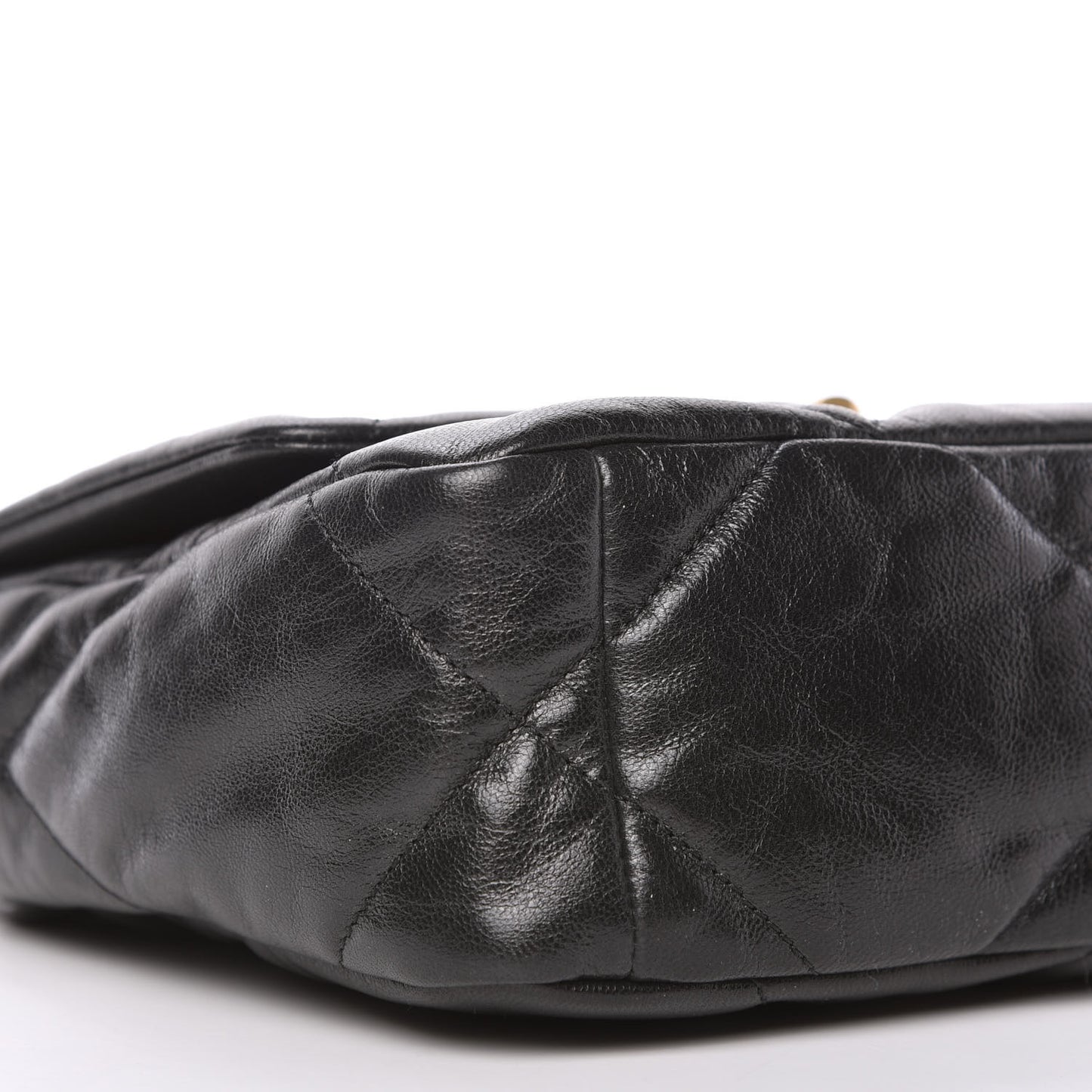 Goatskin Quilted Medium Chanel 19 Flap Black