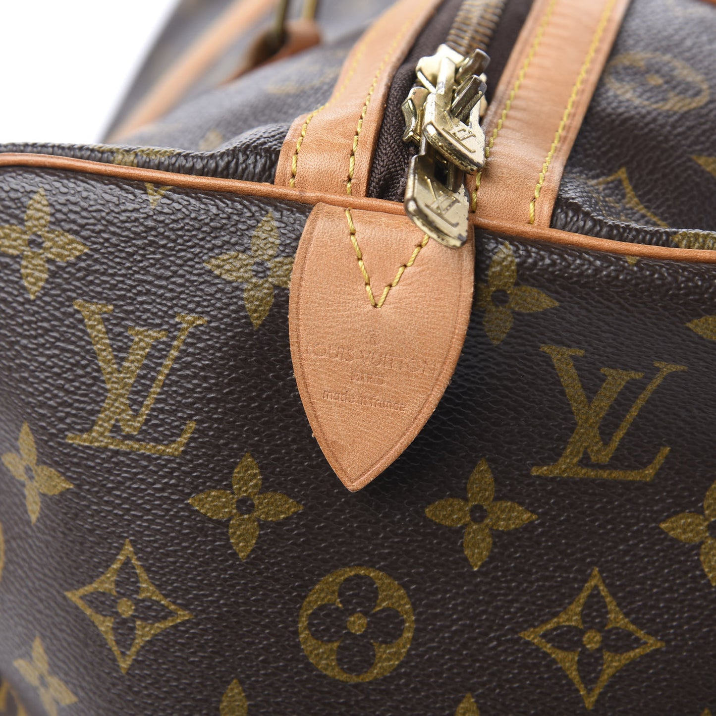 Monogram Sac Souple 35