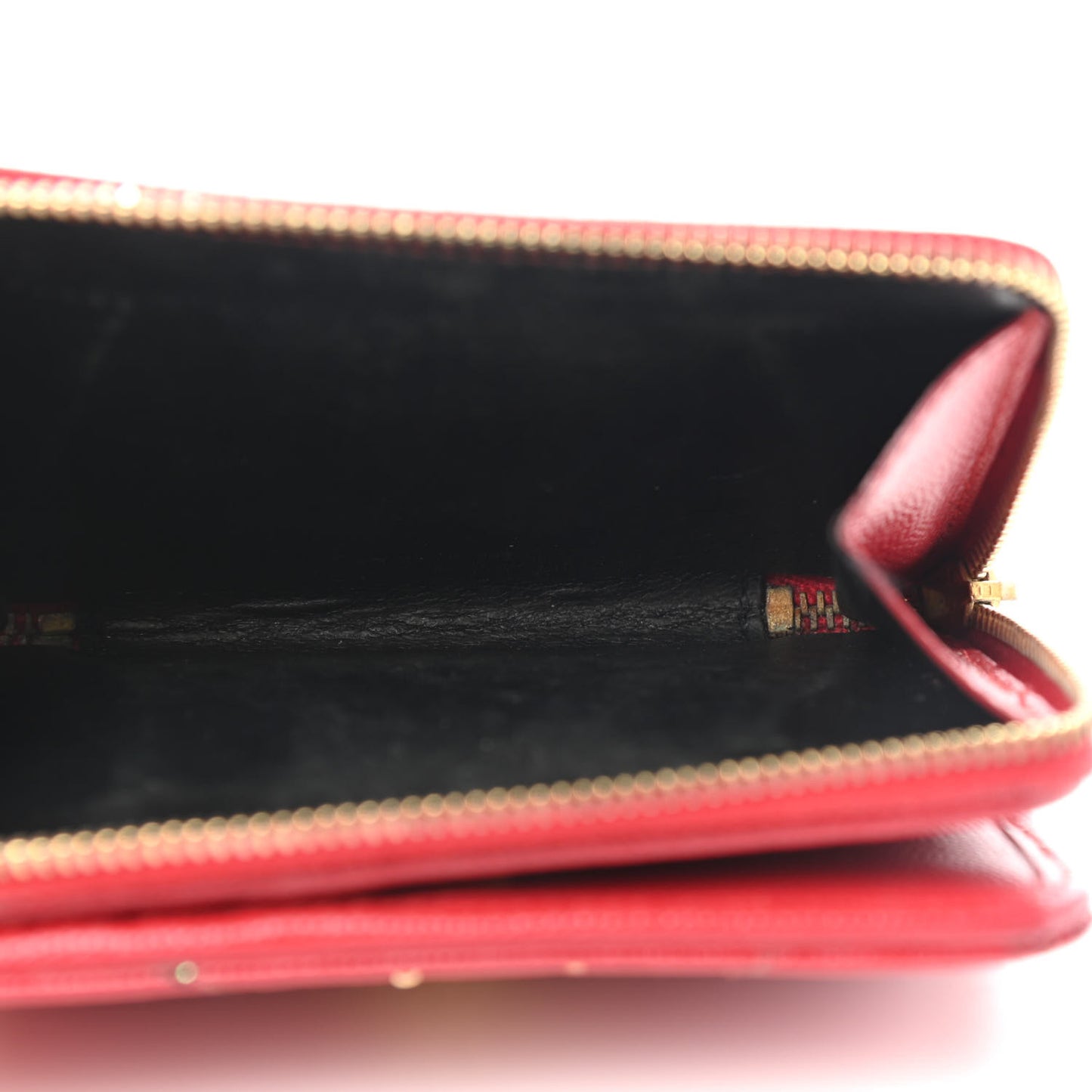 Grain De Poudre Matelasse Chevron Monogram Compact Zip Around Wallet Red