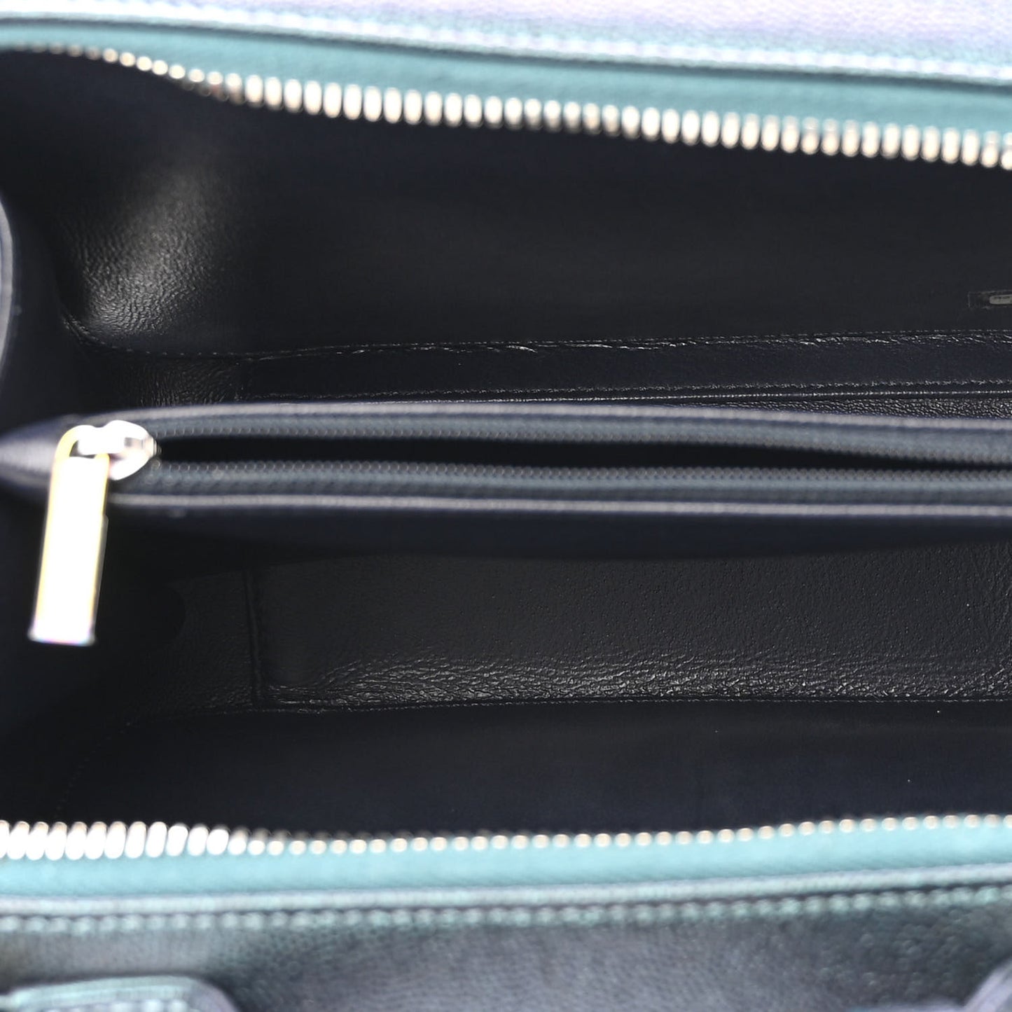 Iridescent Caviar Quilted Medium CC Filigree Vanity Case Dark Turquoise