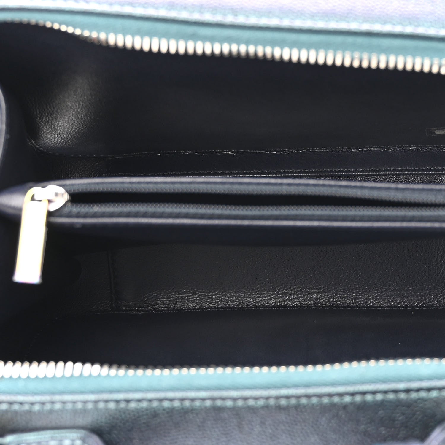 Chanel Iridescent Caviar Quilted Medium CC Filigree Vanity Case Dark Turquoise 5 of 10