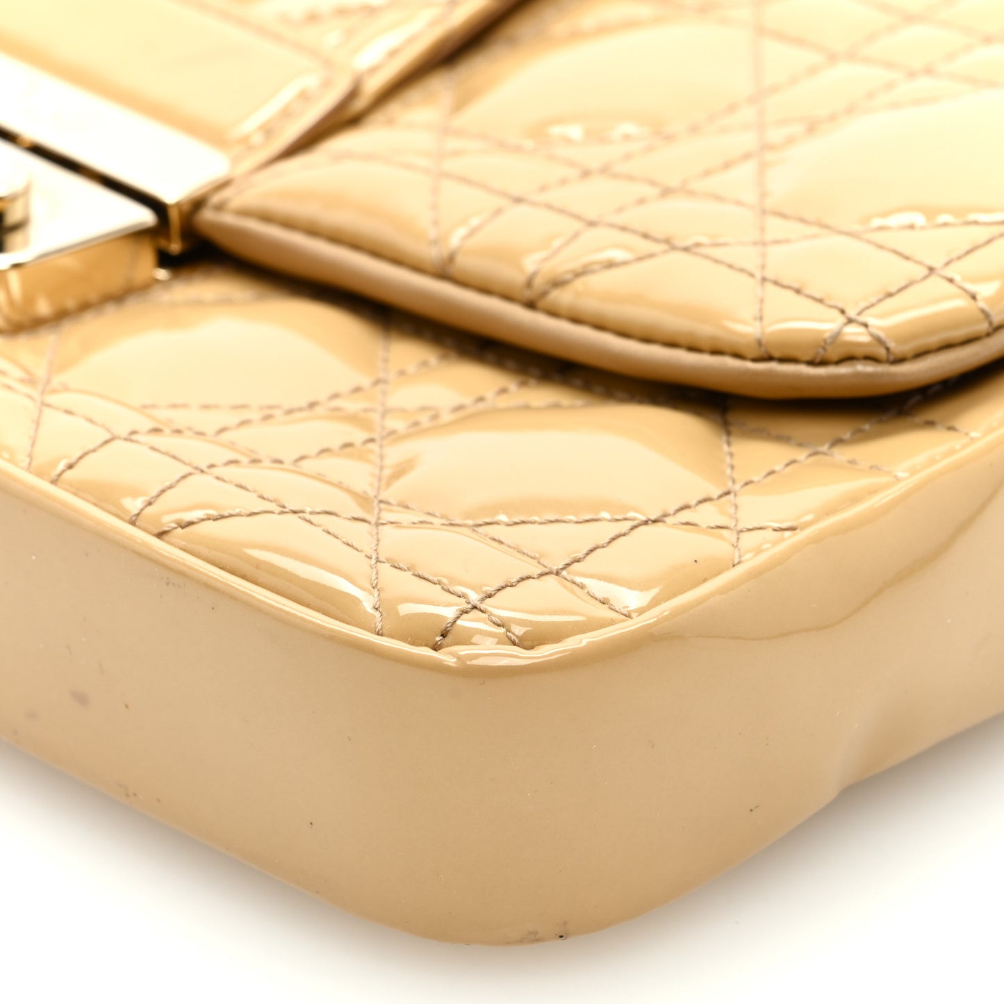 Patent Cannage New Lock Pouch Beige