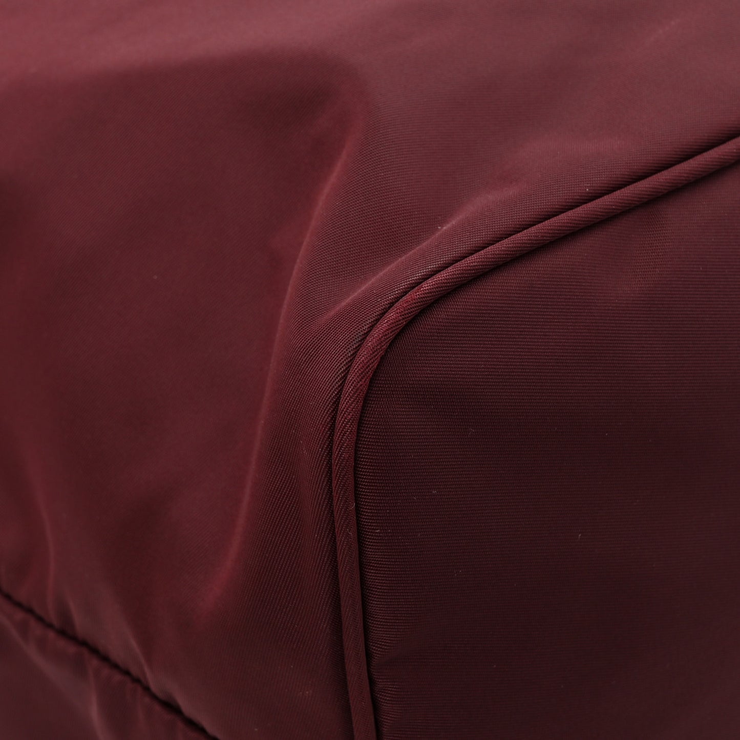 Tessuto Nylon Saffiano Tote Bordeaux Etrusco