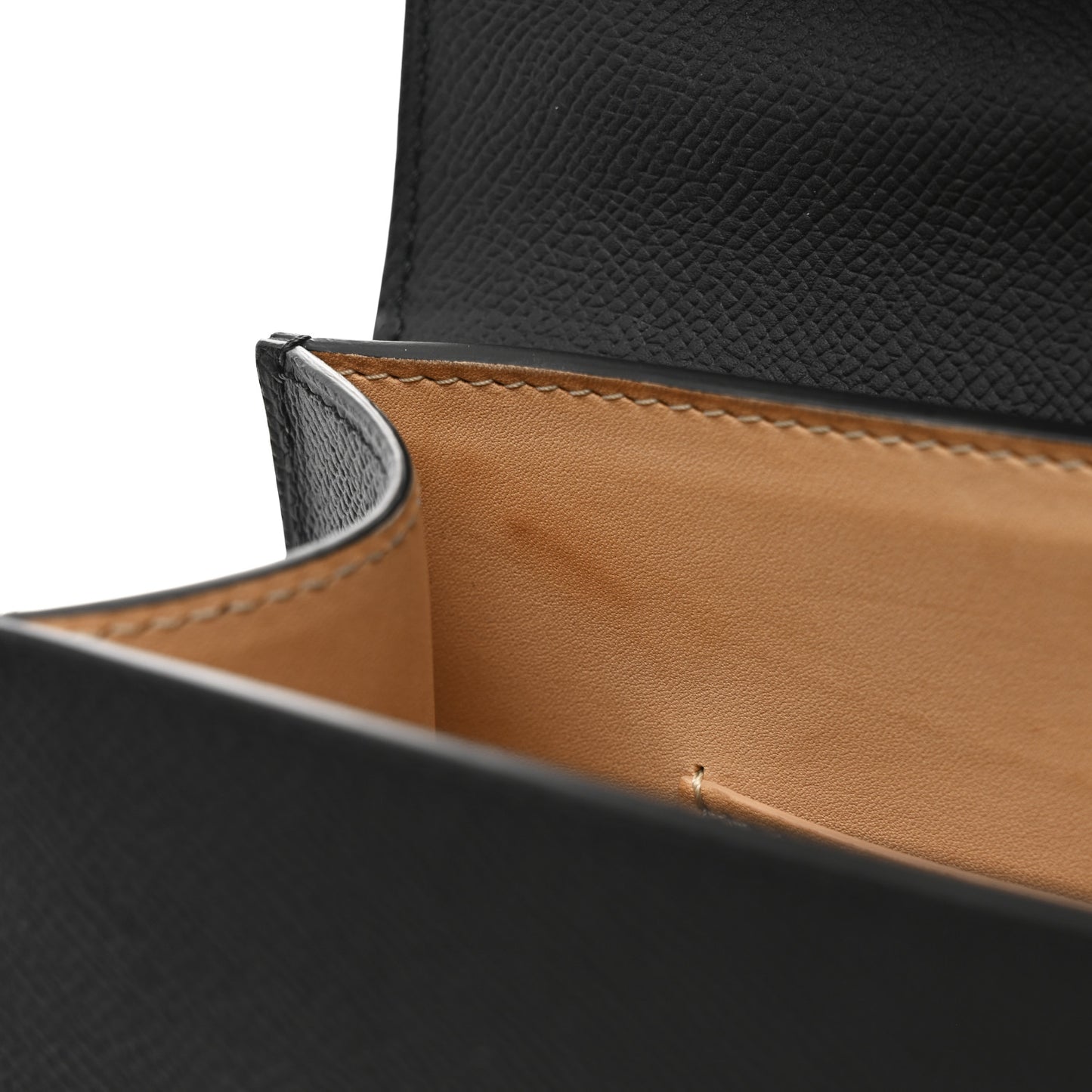 Carat Calfskin Gabrielle PM Black