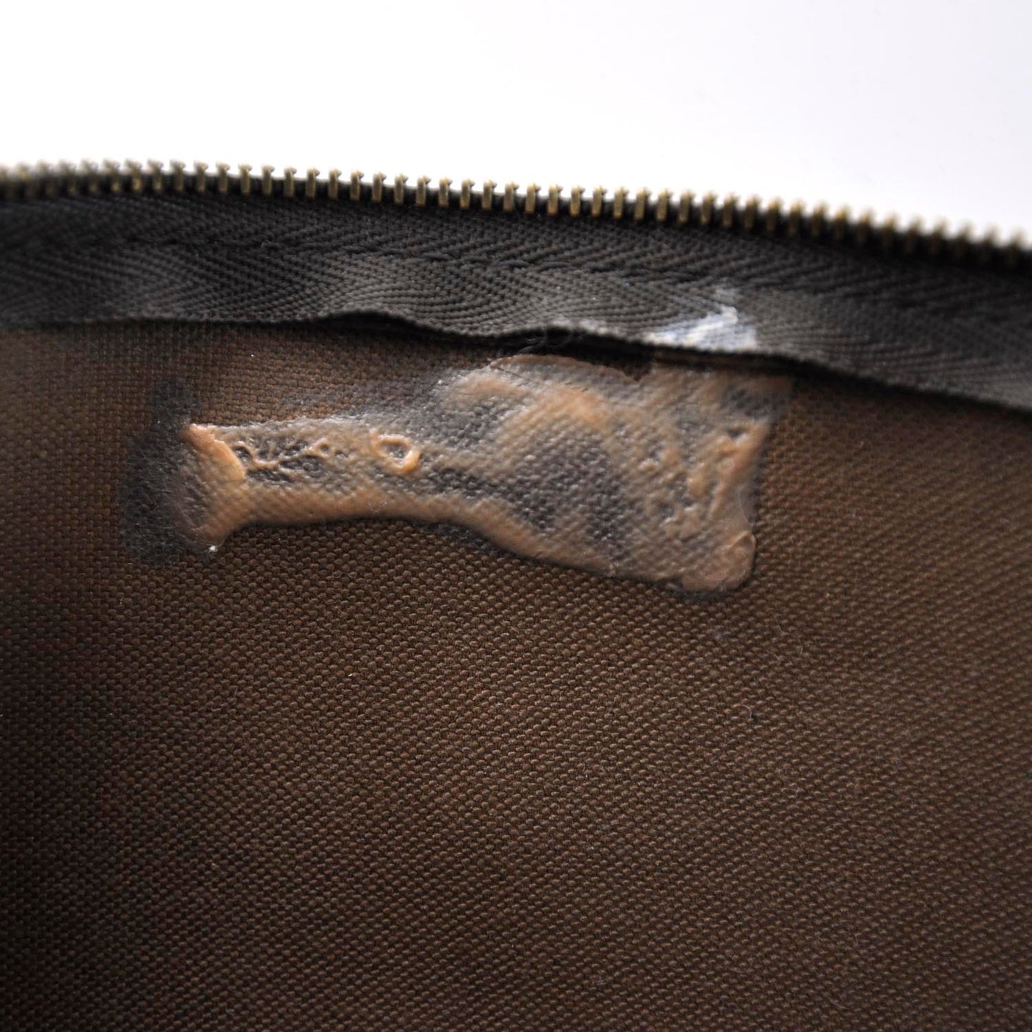 Monogram Pochette