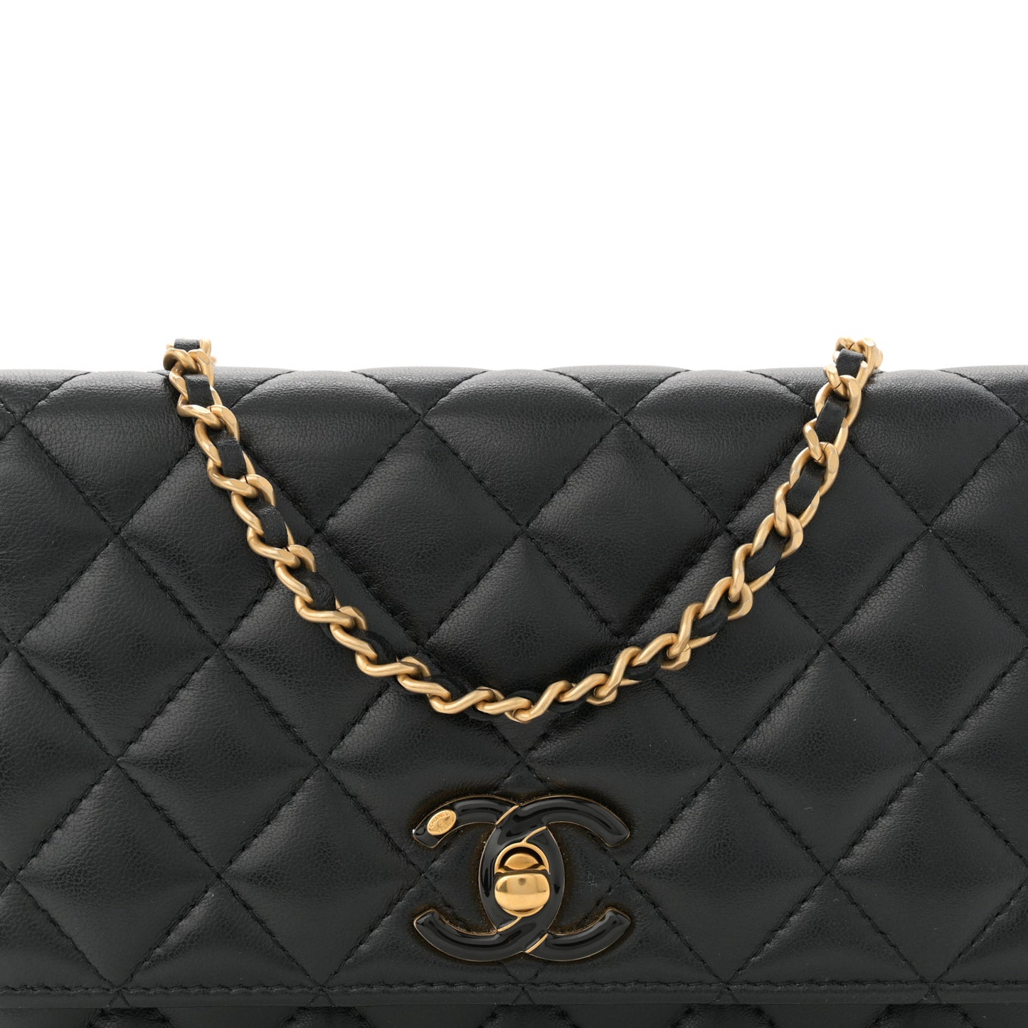 Shiny Lambskin Quilted Enamel Wallet On Chain WOC Black