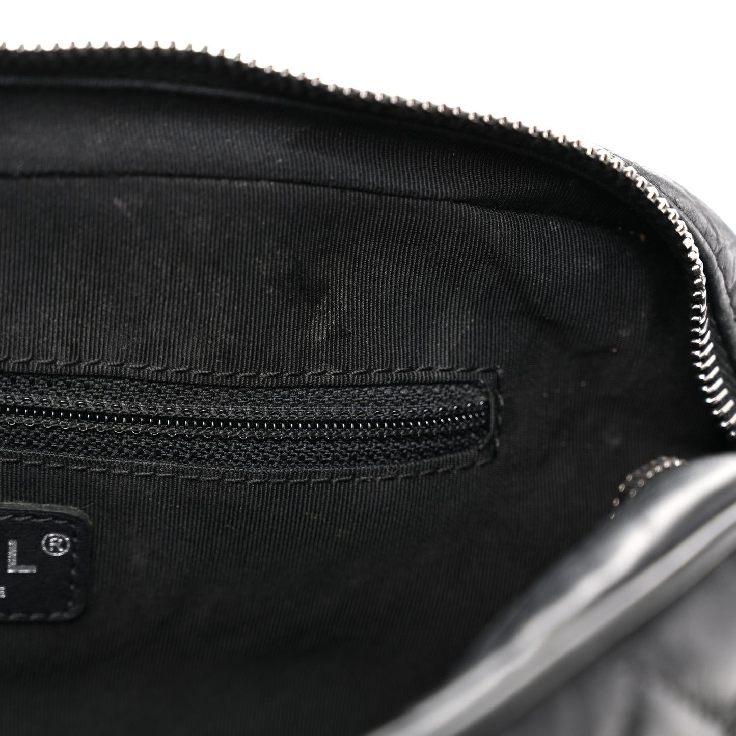 Crumpled Calfskin Quilted Medium Casual Rock Flap Black