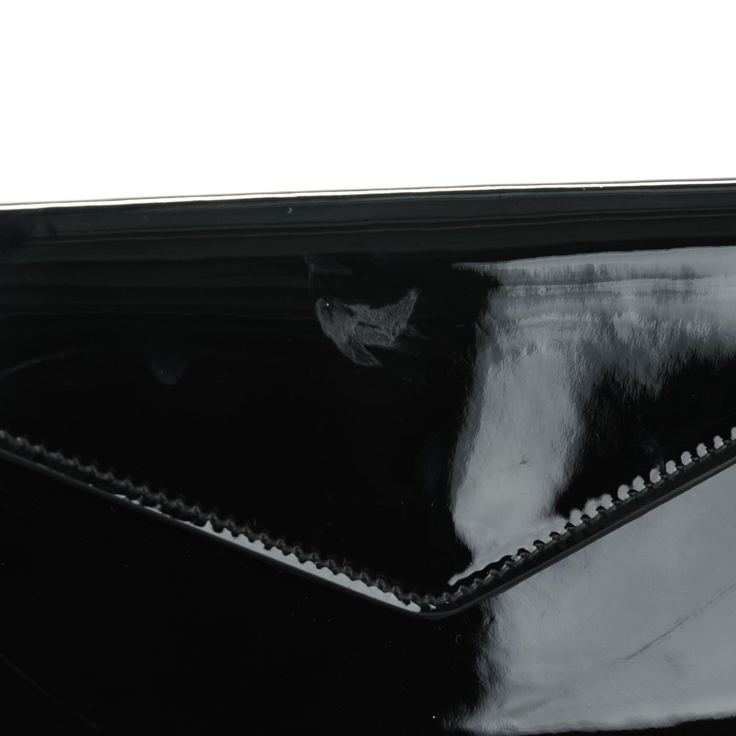 Patent Y-Mail Clutch Black