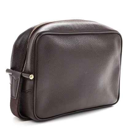 Louis Vuitton Taiga Kaluga Toiletry Pouch Acajou 3 of 10