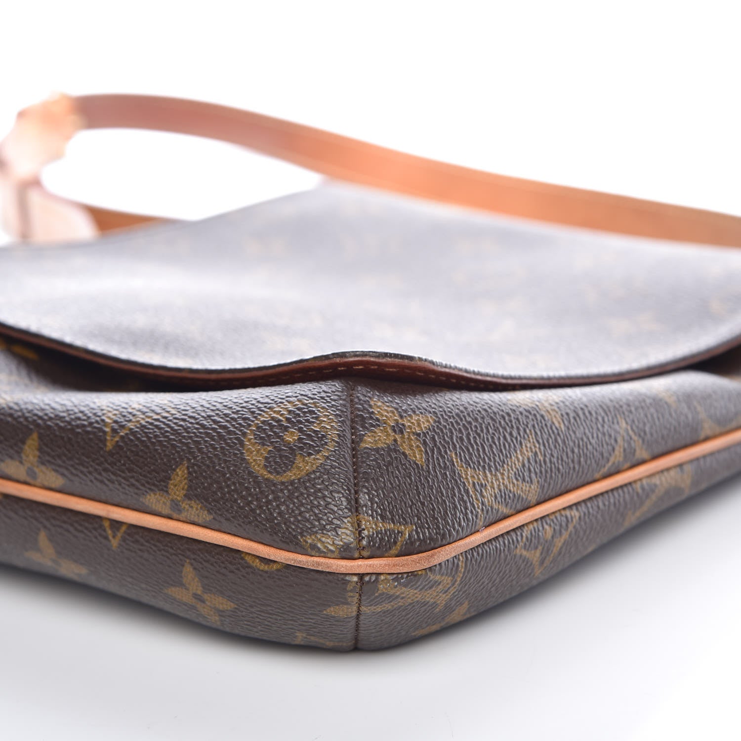 Louis Vuitton Monogram Musette Salsa 8 of 11