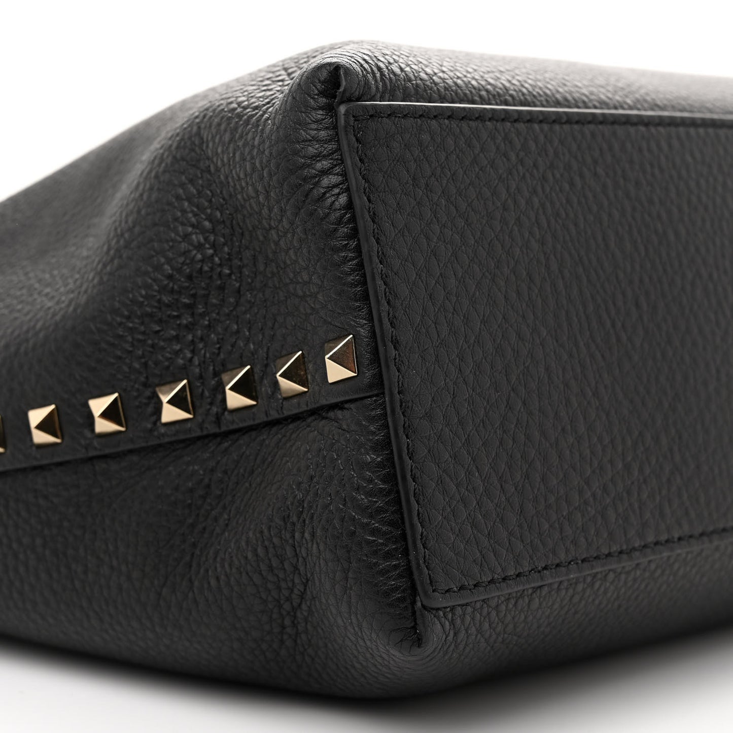 Grainy Calfskin Medium Rockstud Tote Black Rose Quartz