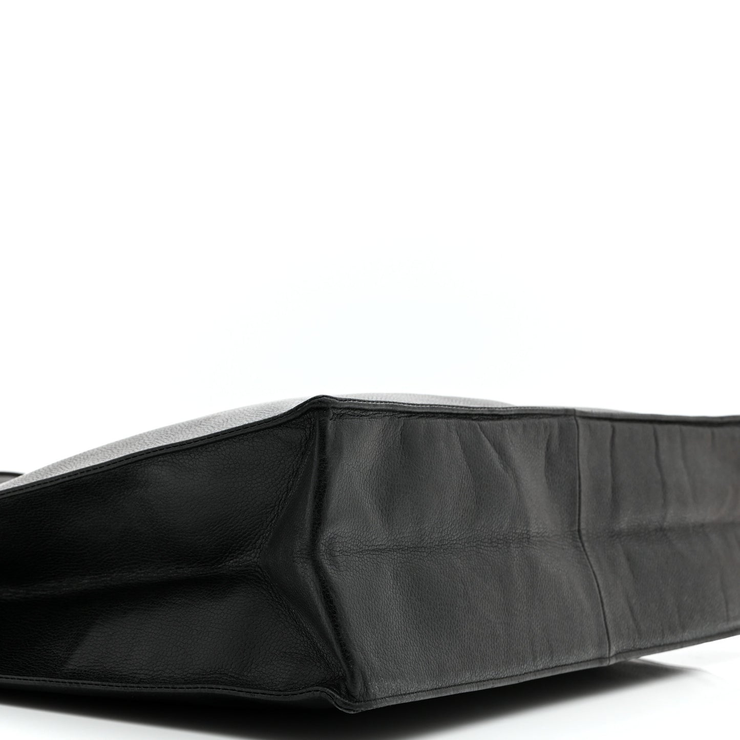 Caviar CC Tote Black
