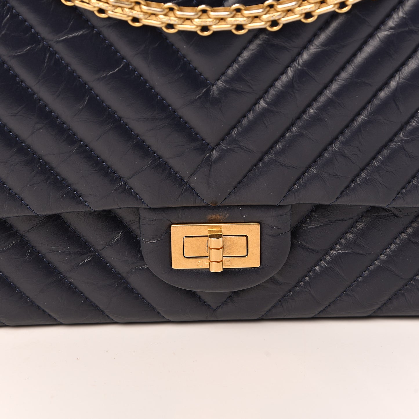 Aged Calfskin Chevron Quilted 2.55 Reissue 226 Flap Navy Blue