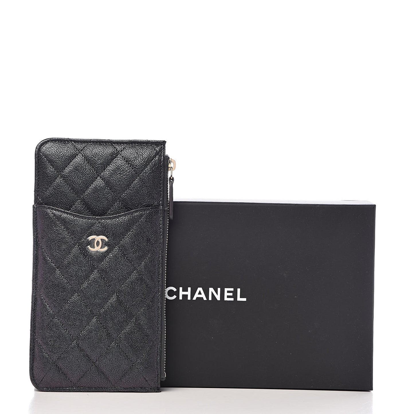 Iridescent Caviar Quilted Classic Flat Wallet Pouch Black