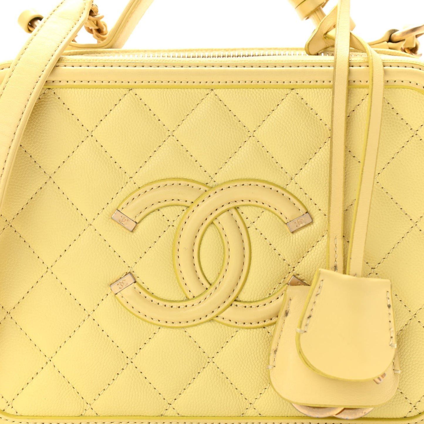 Caviar Quilted Medium CC Filigree Vanity Case Yellow