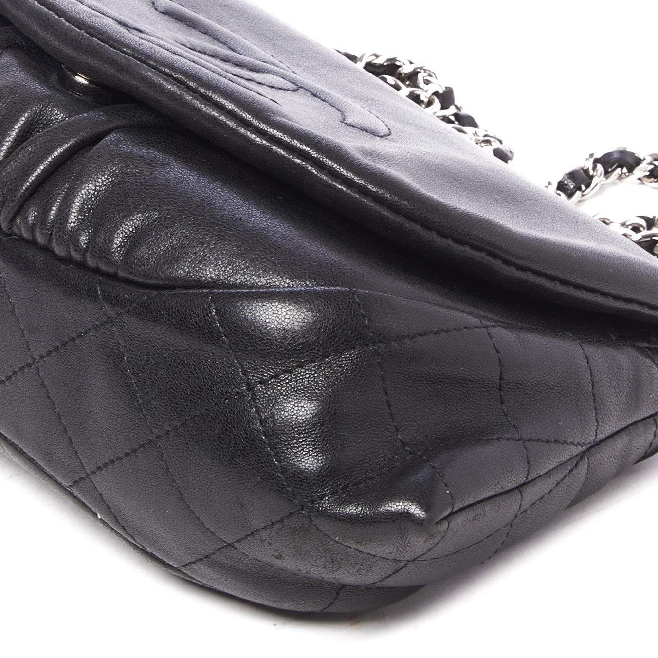 Lambskin Half Moon Wallet On Chain WOC Black