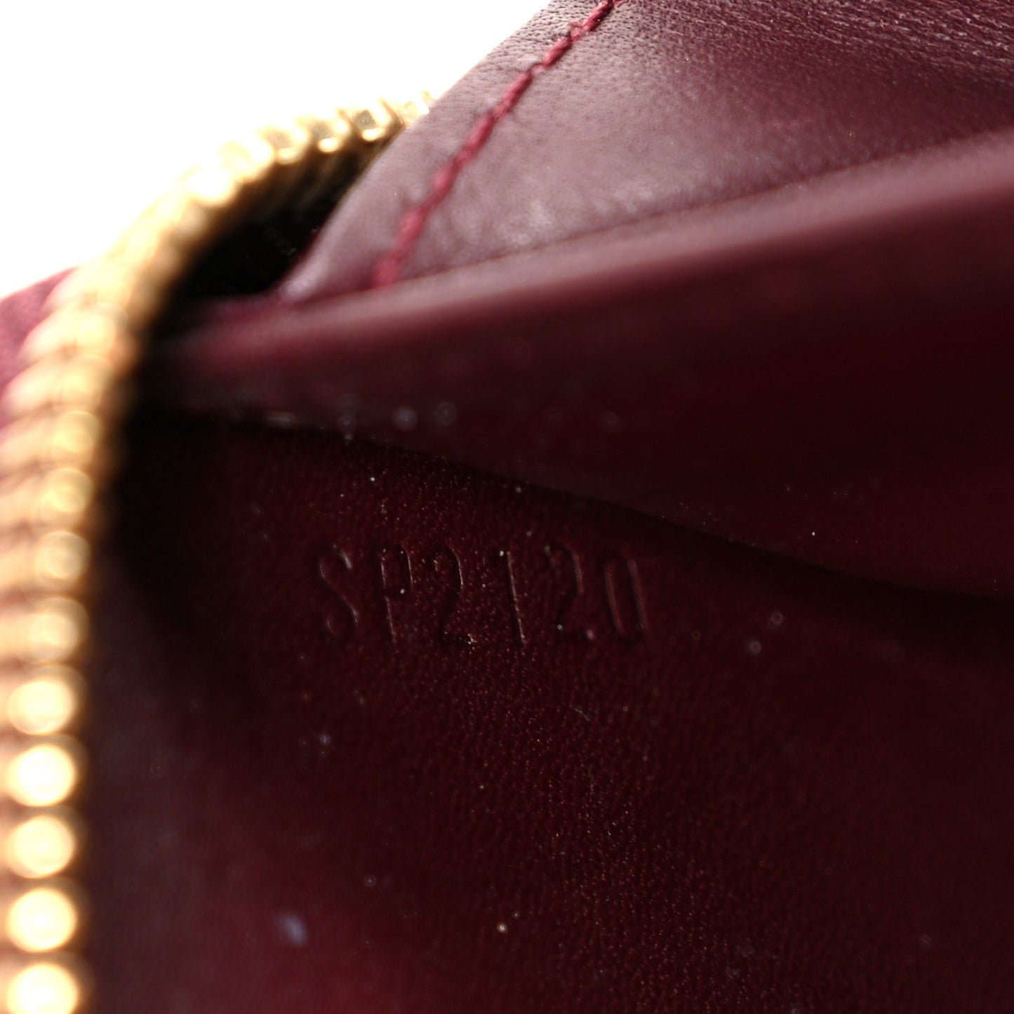 Vernis Zippy Wallet Griotte