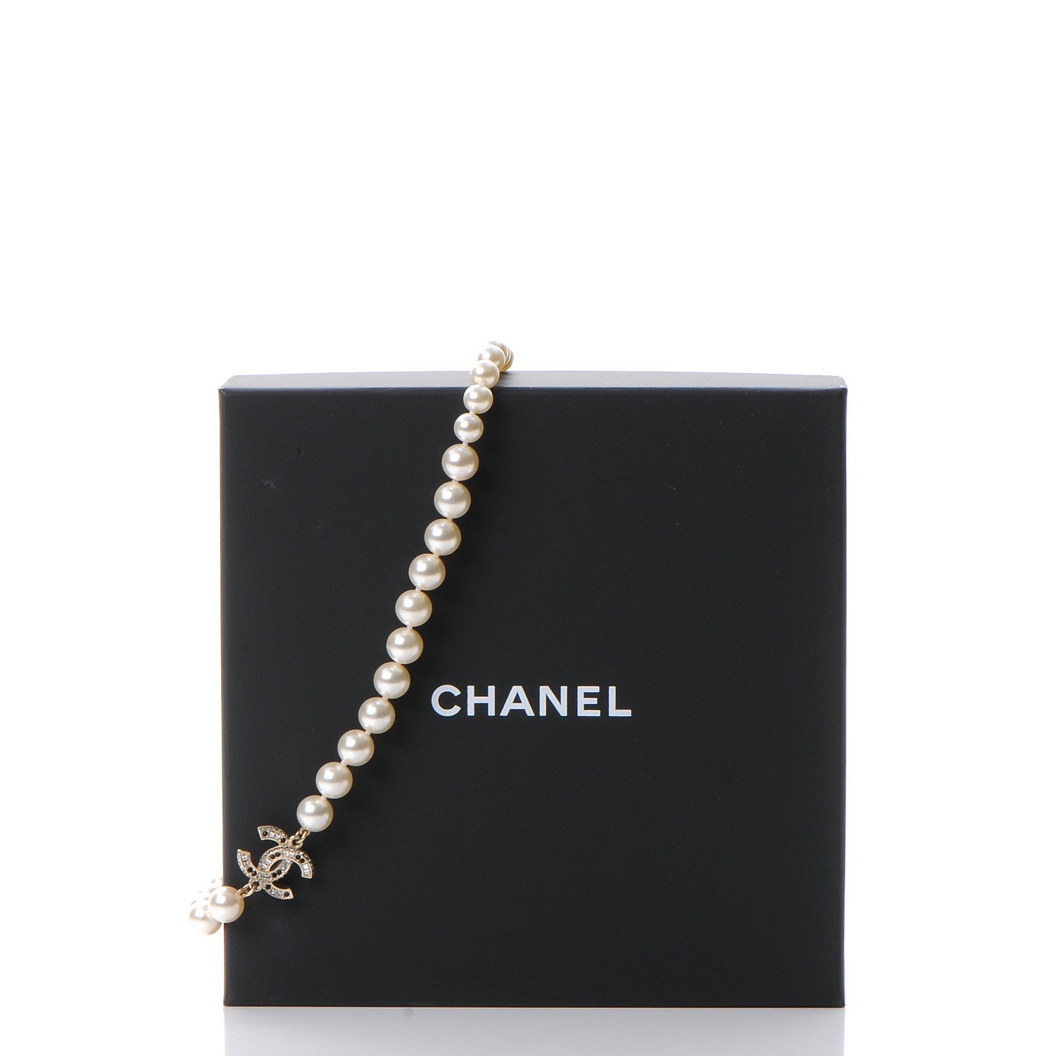 Chanel Pearl Crystal CC Short Necklace Gold 7 of 7
