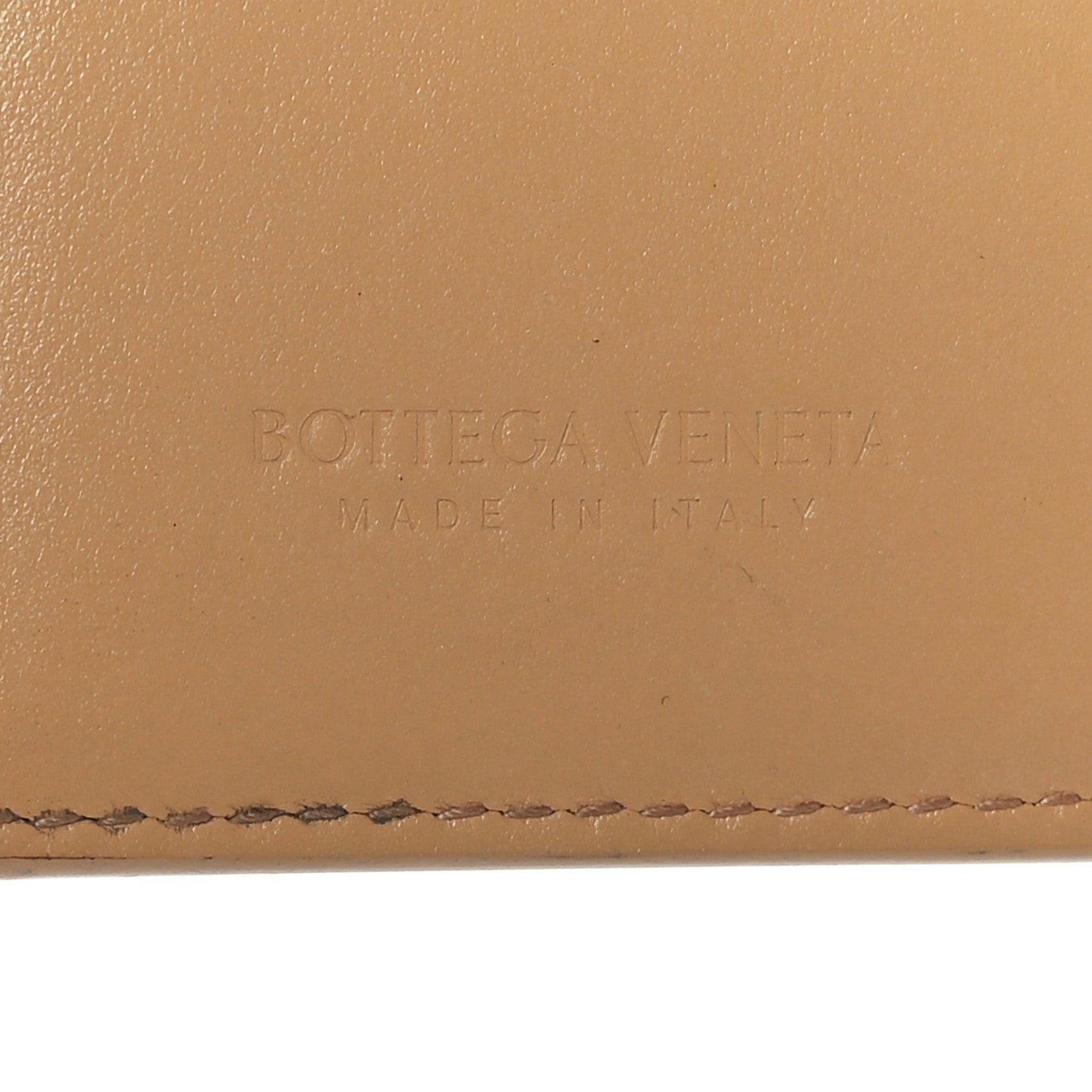 Bottega Veneta Nappa Maxi Intrecciato Small Bi-Fold Zip Wallet Porridge 7 of 8