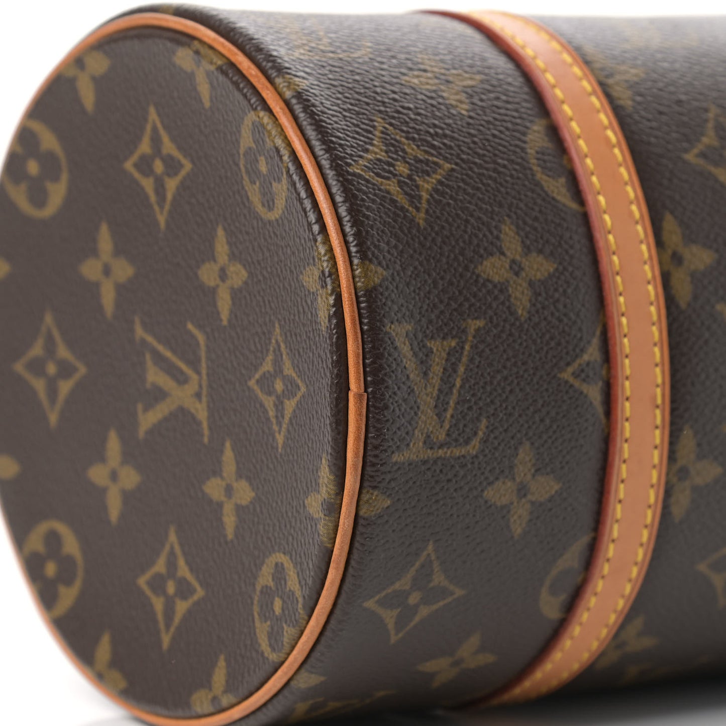 Monogram Papillon 26