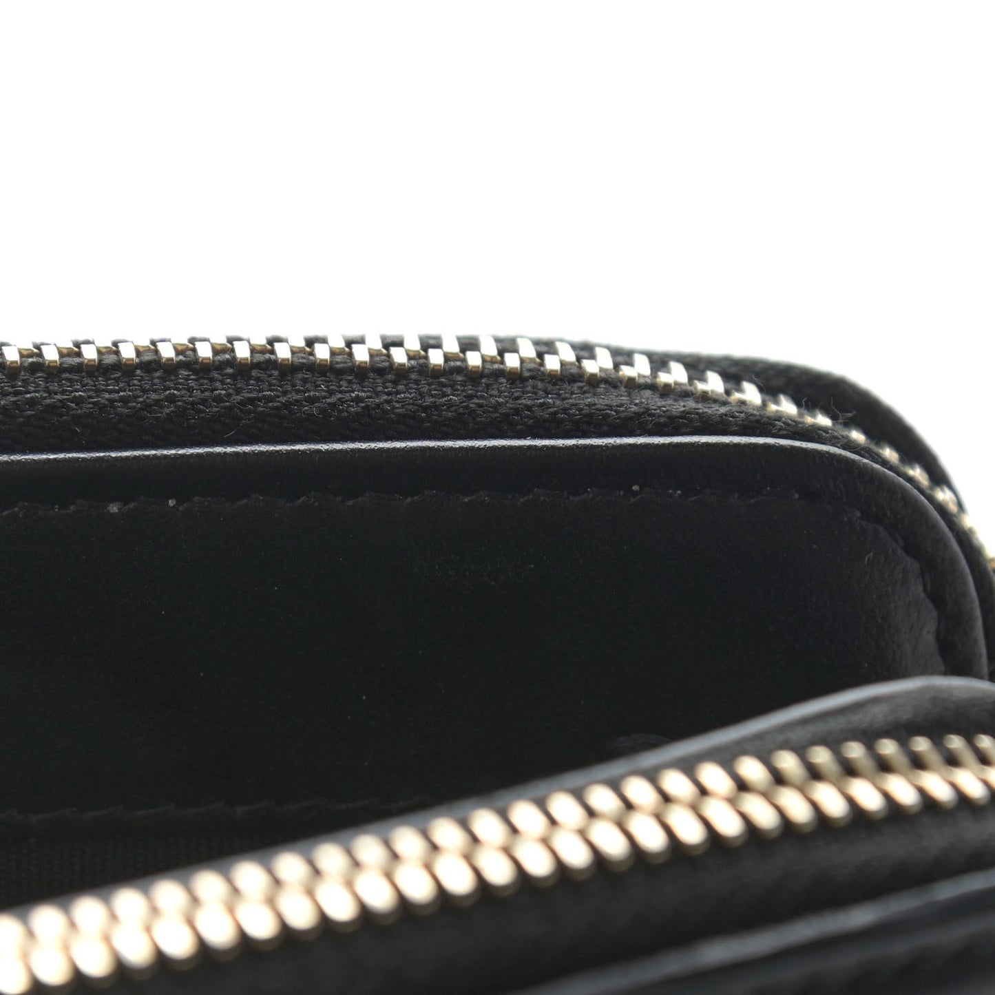 Caviar Quilted CC Filigree Clutch With Chain Black
