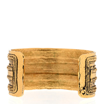Chanel Metal Textured Cuff Gold 3 of 4