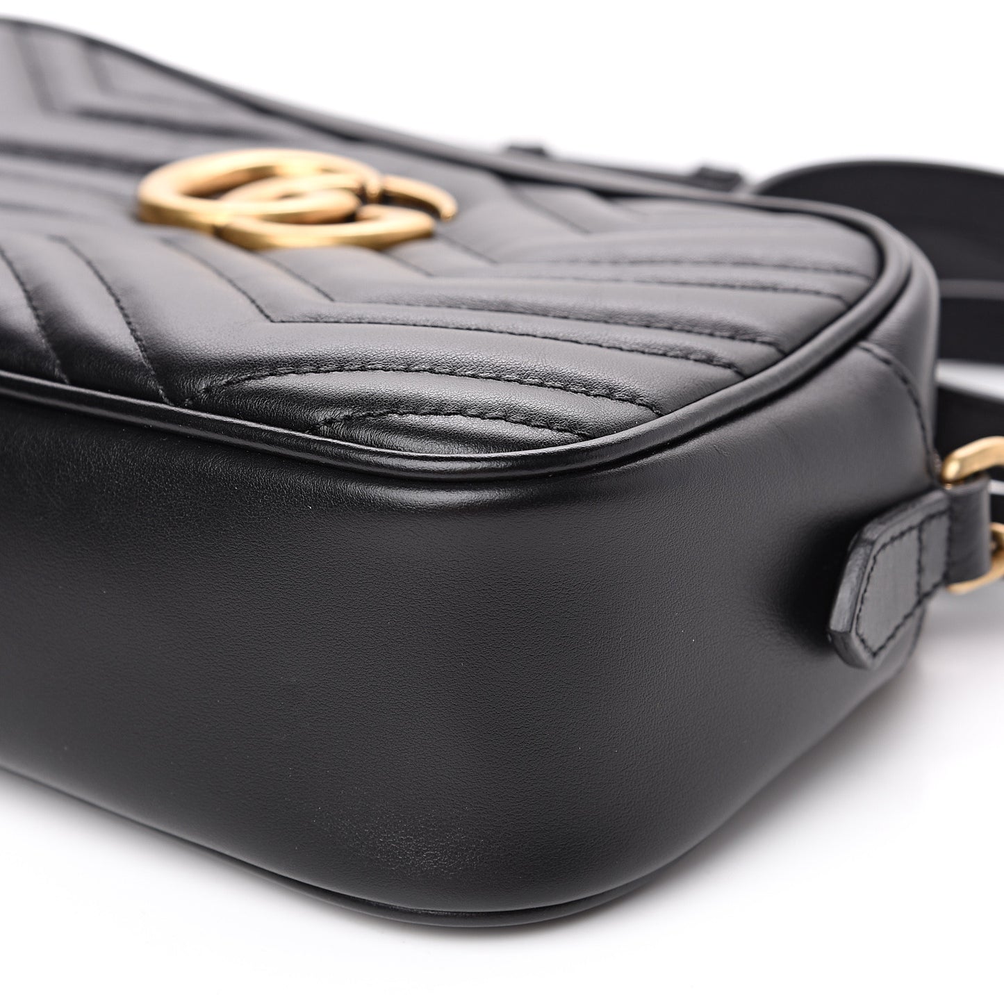 Calfskin Matelasse Small GG Marmont Chain Shoulder Bag Black