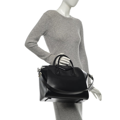 Givenchy Shiny Lord Calfskin Medium Antigona Black 2 of 7