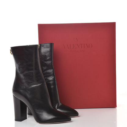 Valentino Garavani Glossy Calfskin Ringstud 100 Ankle Boots 39 Black 10 of 10