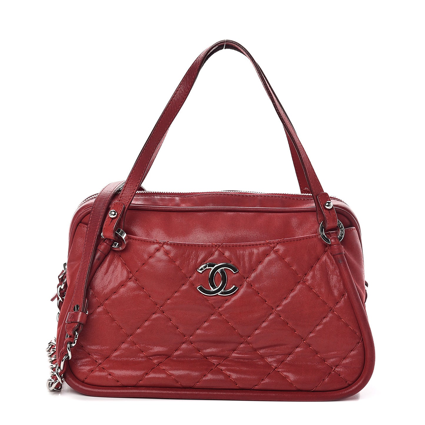 Iridescent Calfskin Quilted Relax CC Camera Case Red