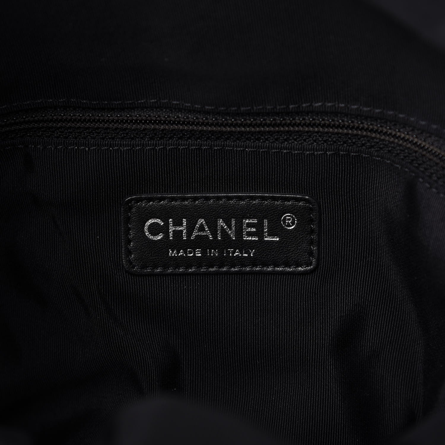 Chanel Glazed Calfskin Quilted Large Chain Me Hobo Dark White 8 of 9