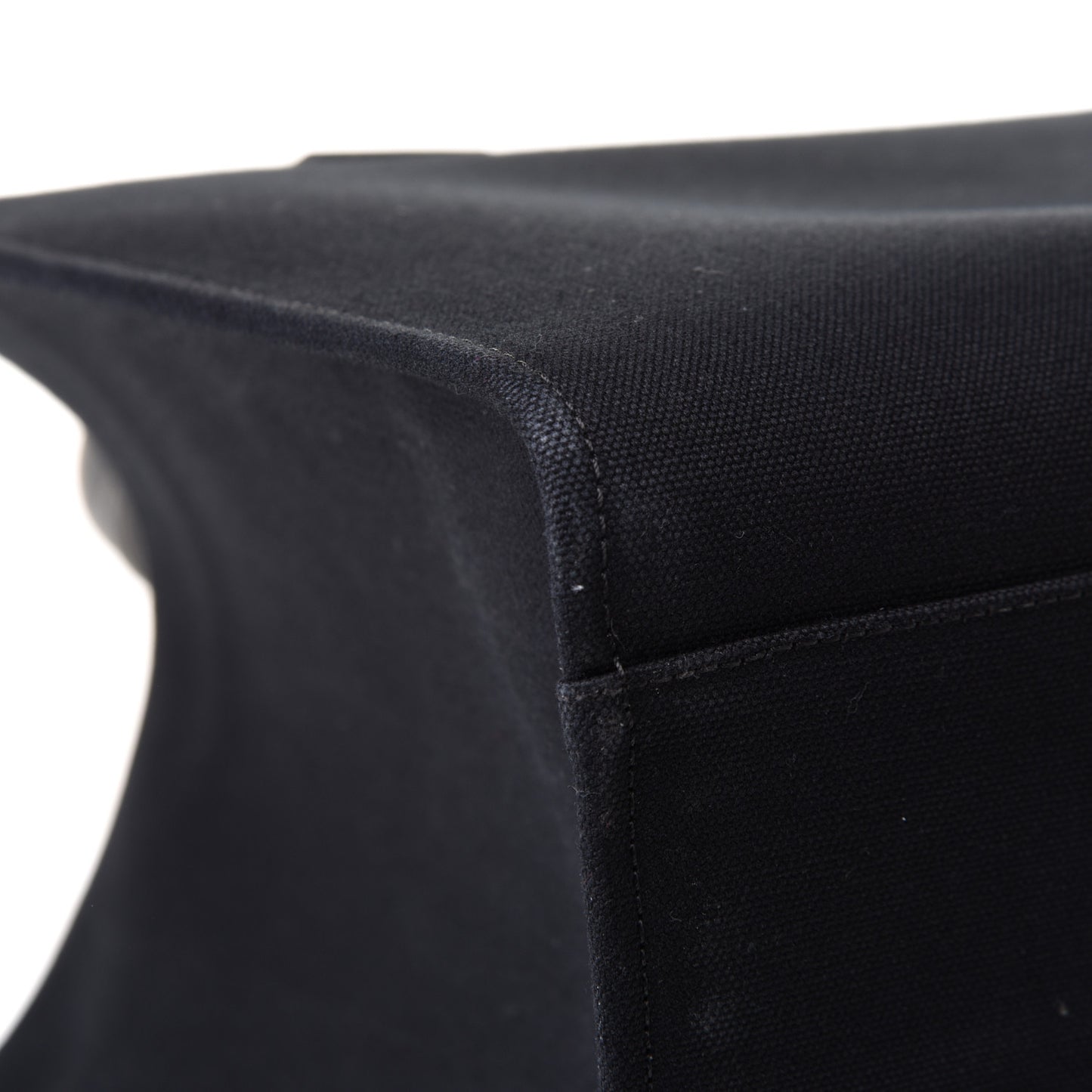 Canvas Suppler Calfskin Cabas GV Signature Tote Black