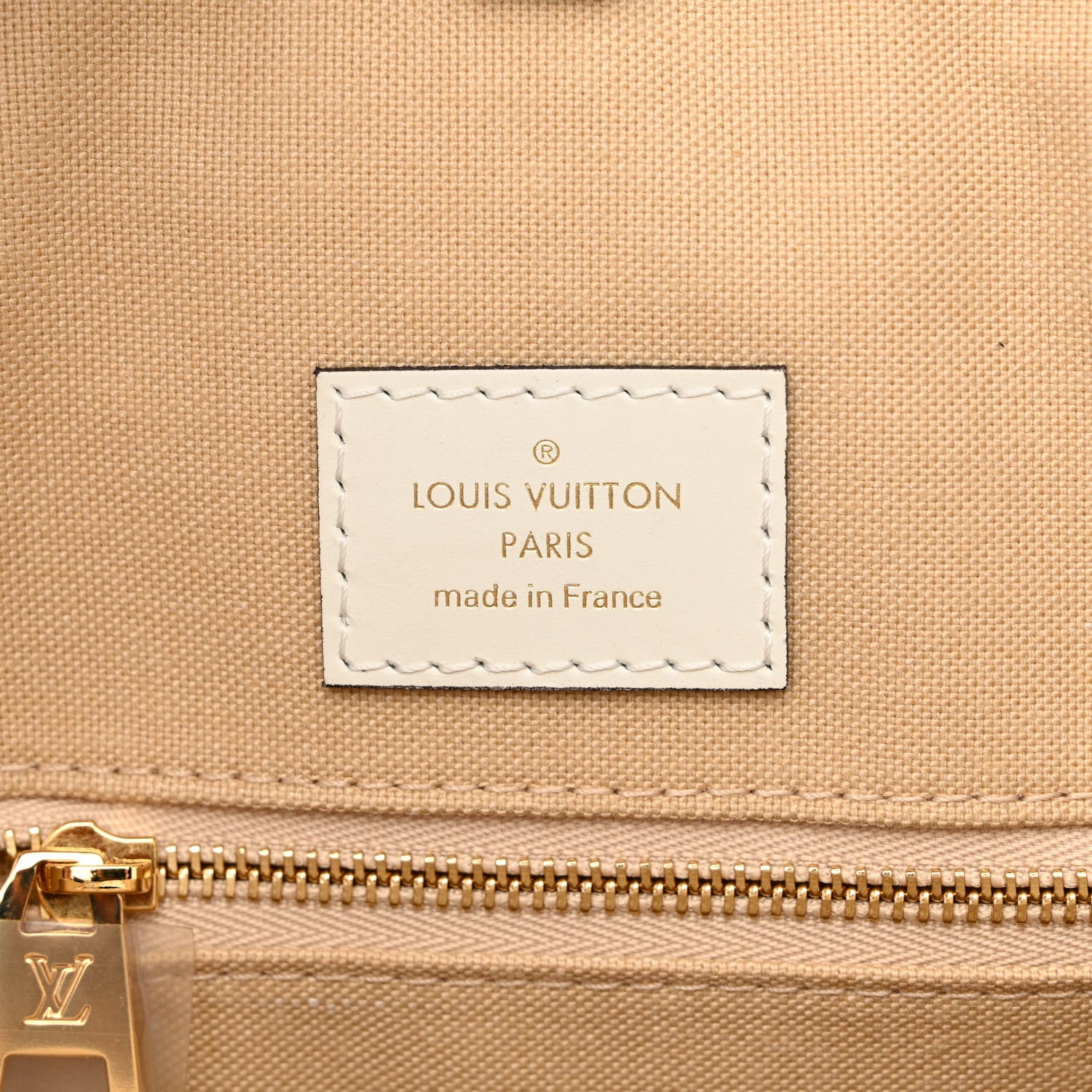 Louis Vuitton Monogram Giant Onthego GM Kaki Beige 6 of 10