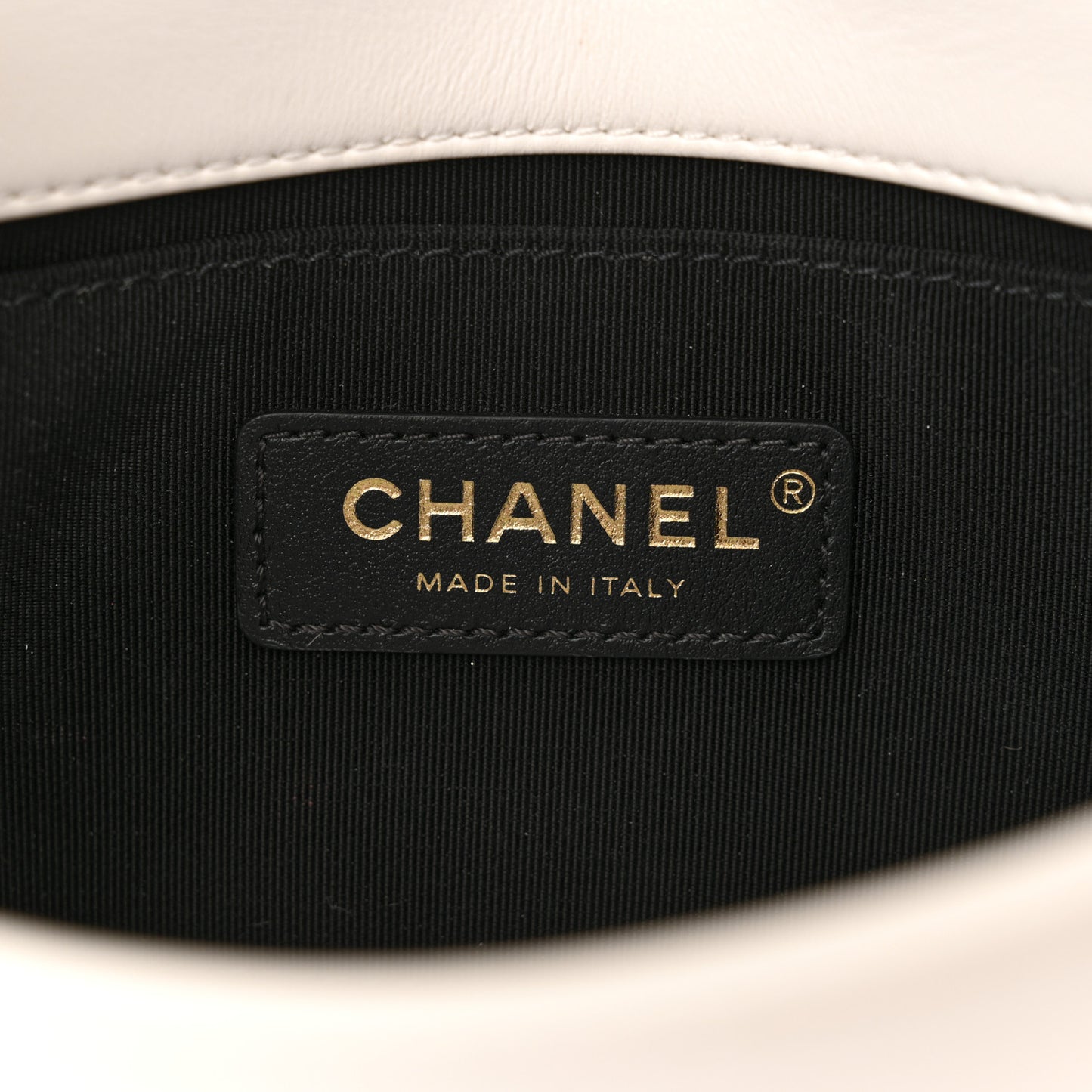 Lambskin Small Entwined Chain Flap White