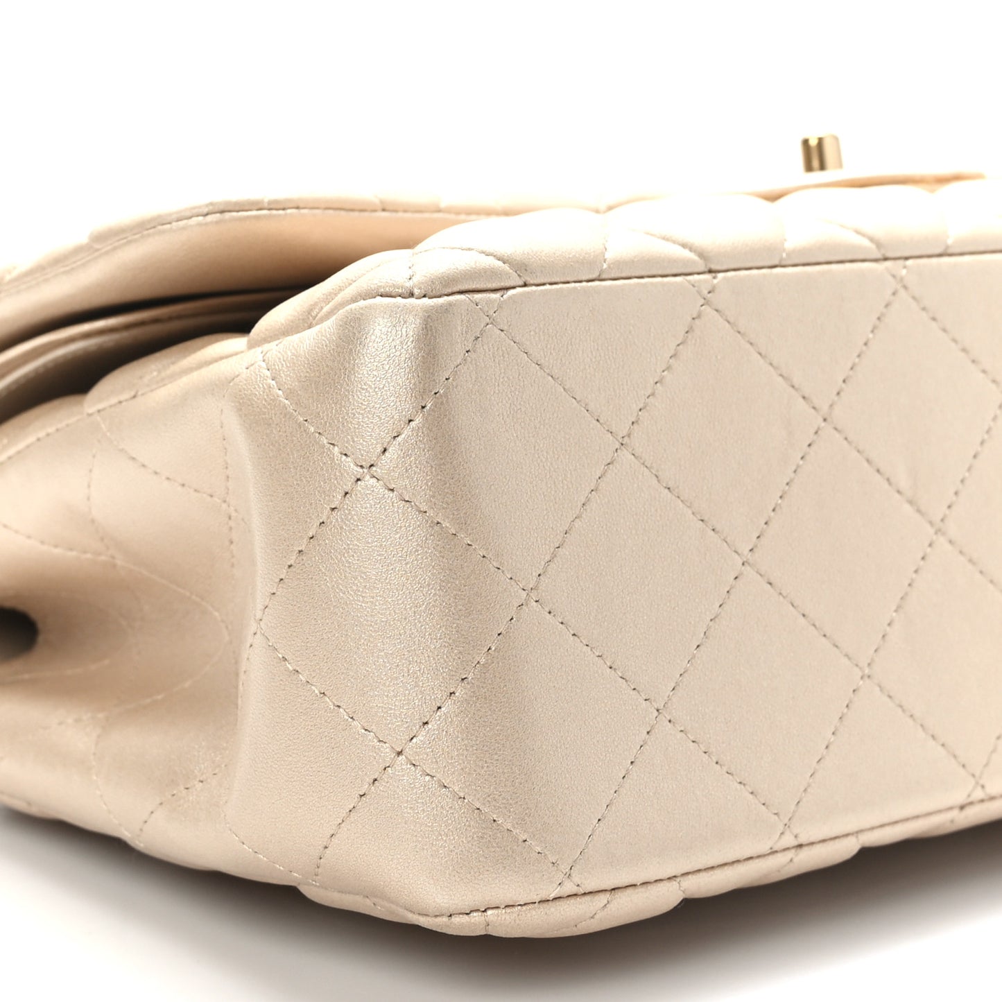 Metallic Lambskin Quilted Jumbo Double Flap Gold