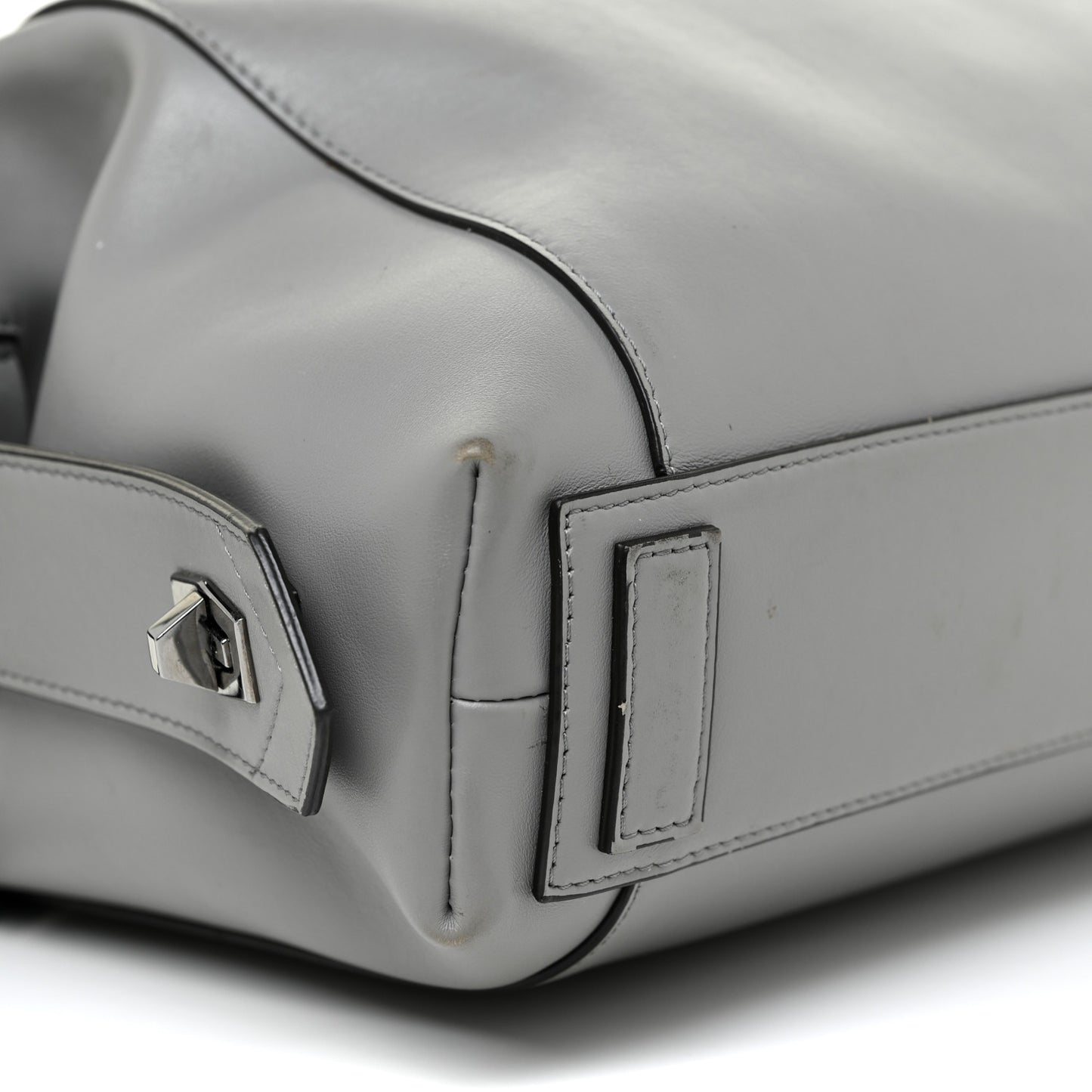 Calfskin Small Soft Antigona Pearl Grey