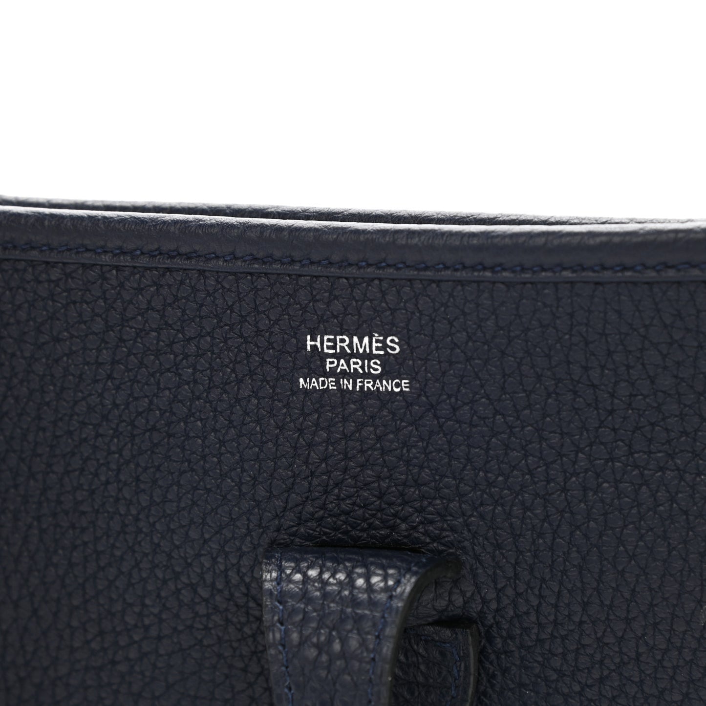 Taurillon Clemence Evelyne III PM Bleu Nuit