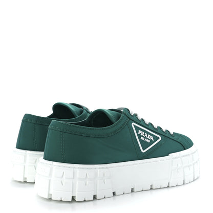 Prada Re-Nylon Gabardine Triangle Logo Double Wheel 50mm Sneakers 41 Assenzio 4 of 9