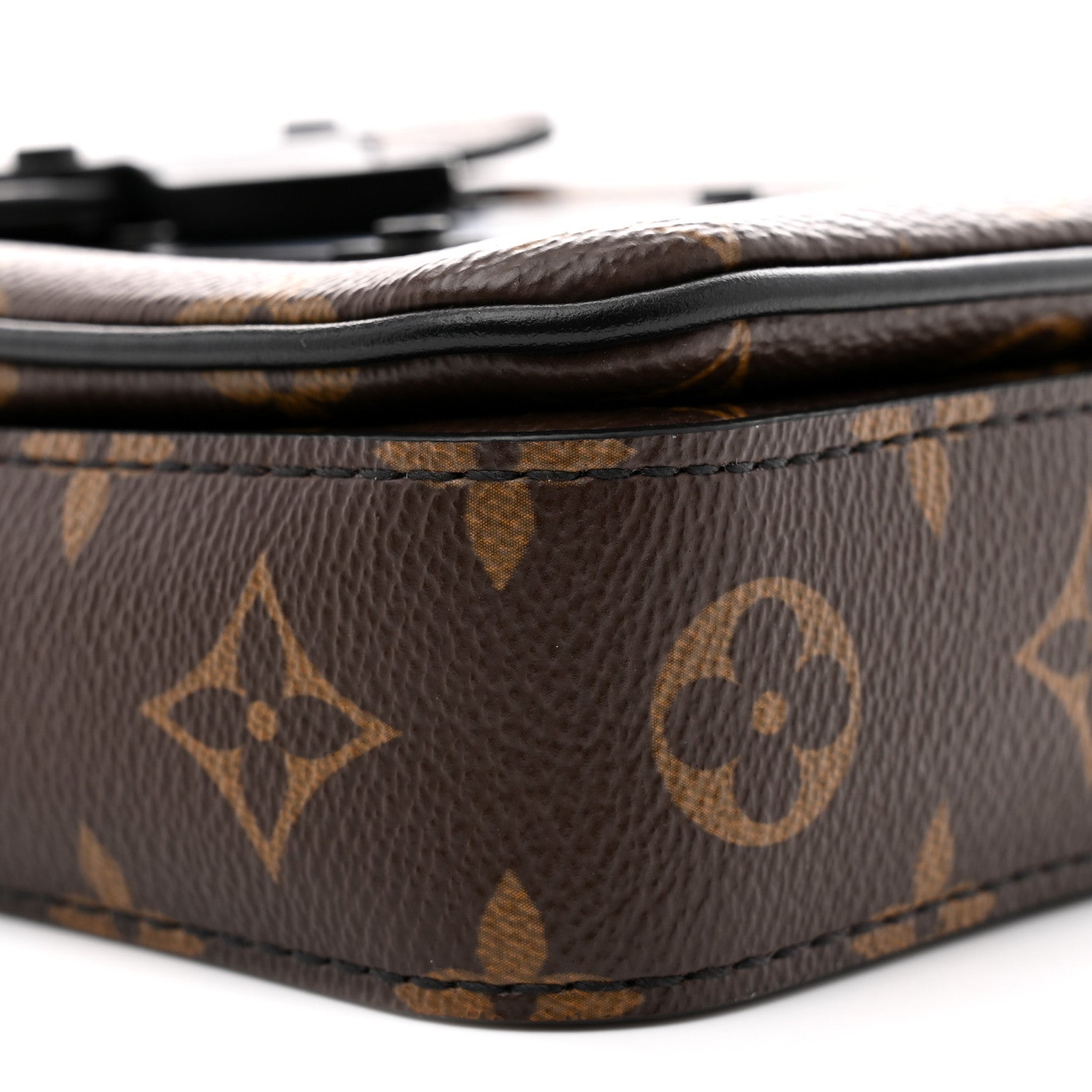 Louis Vuitton Monogram S Lock Vertical Wearable Wallet 8 of 10