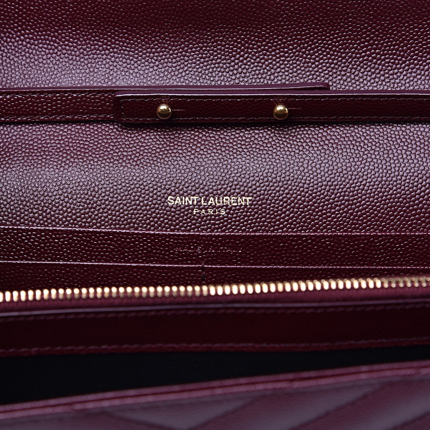 Saint Laurent Grain De Poudre Matelasse Chevron Monogram Chain Wallet Rouge Legion 6 of 8