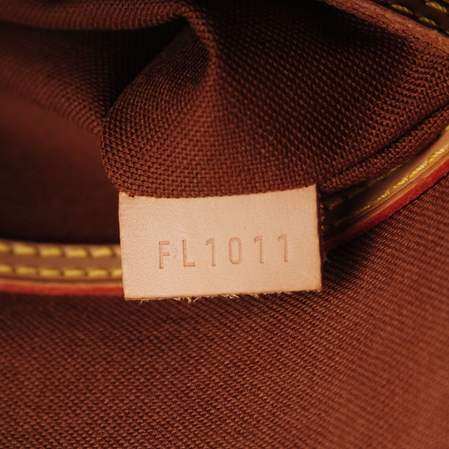 Louis Vuitton Monogram Alma PM 5 of 7