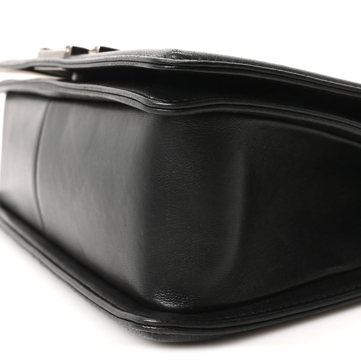 Lambskin Quilted Medium Boy Flap Black