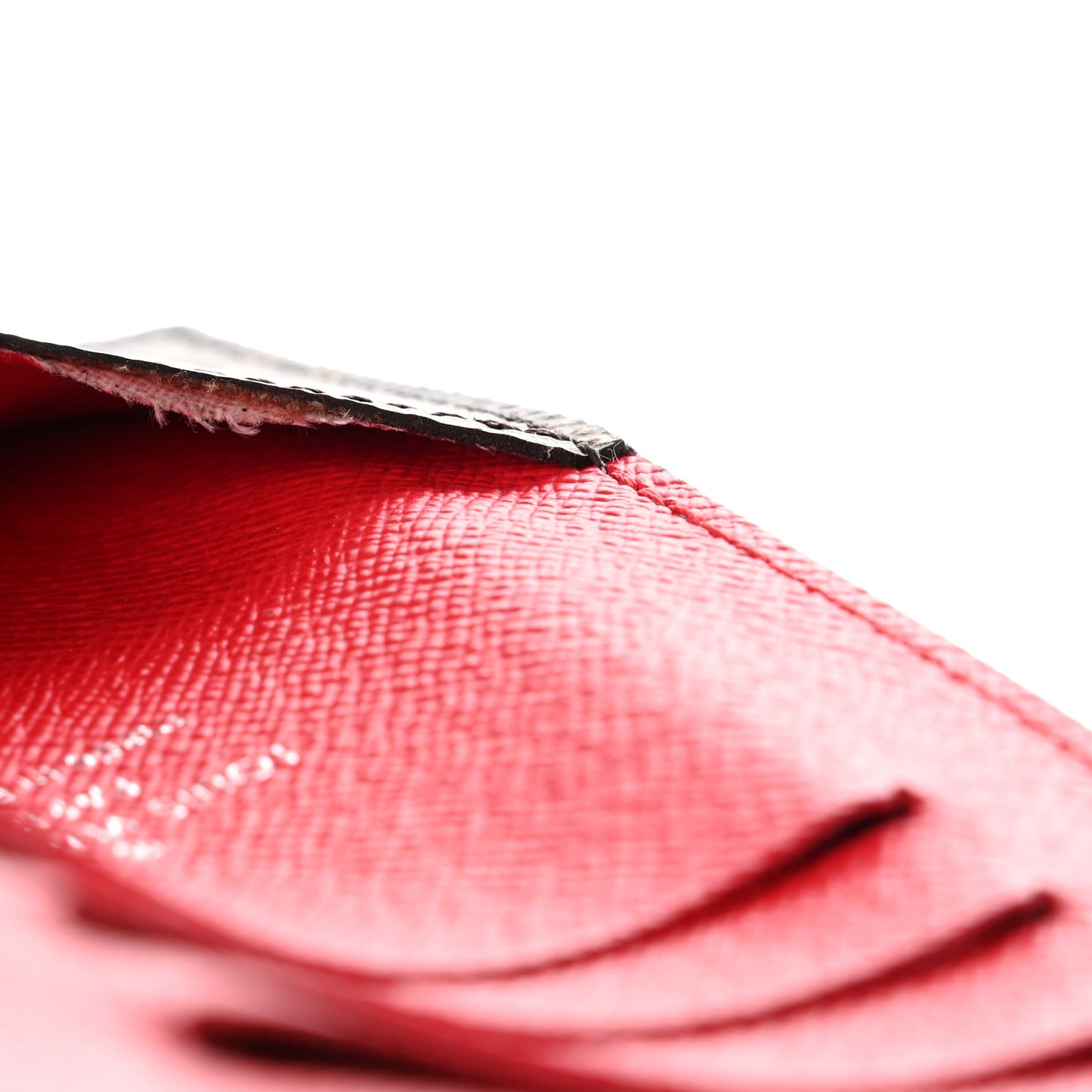 Monogram Macassar Passport Cover Sari Red