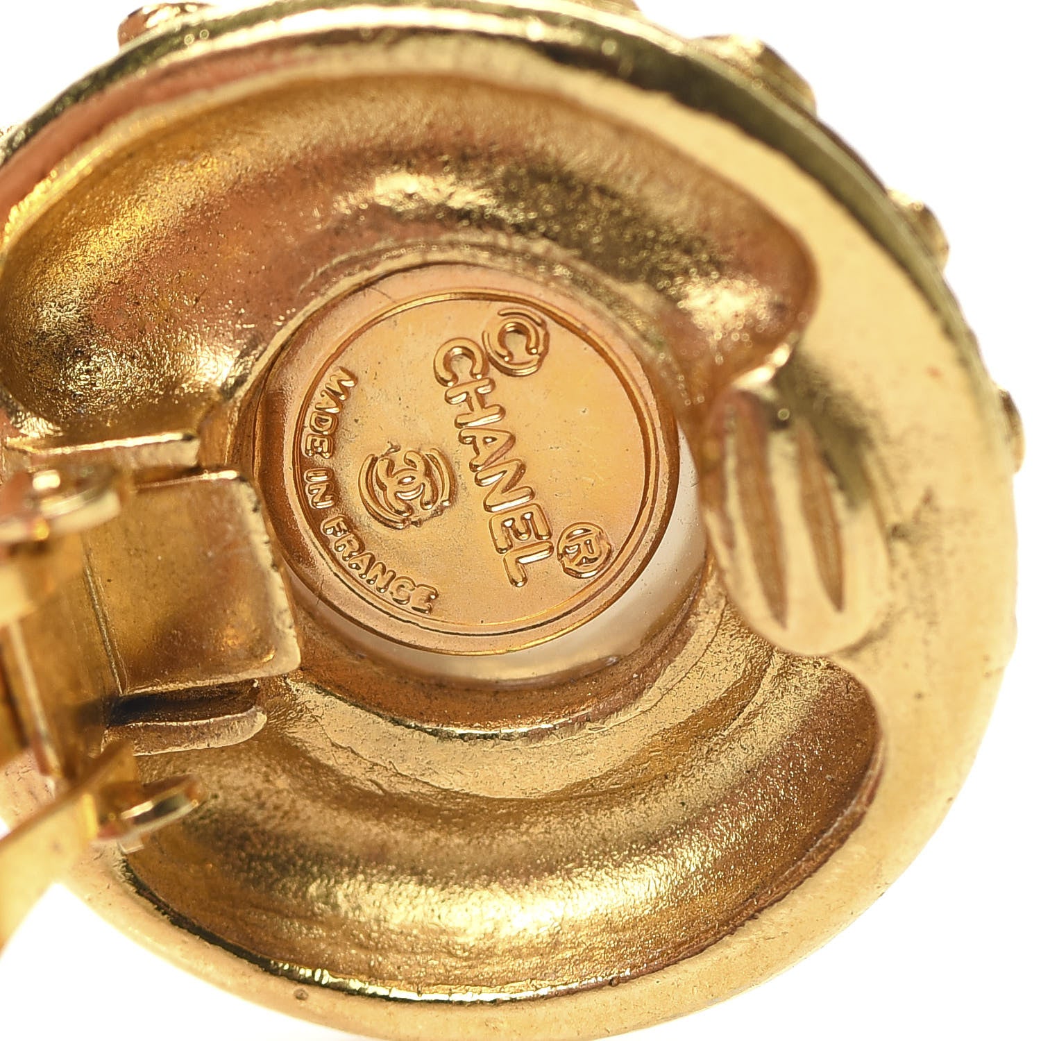 Chanel Pearl Round Clip On Earrings Gold 5 of 5