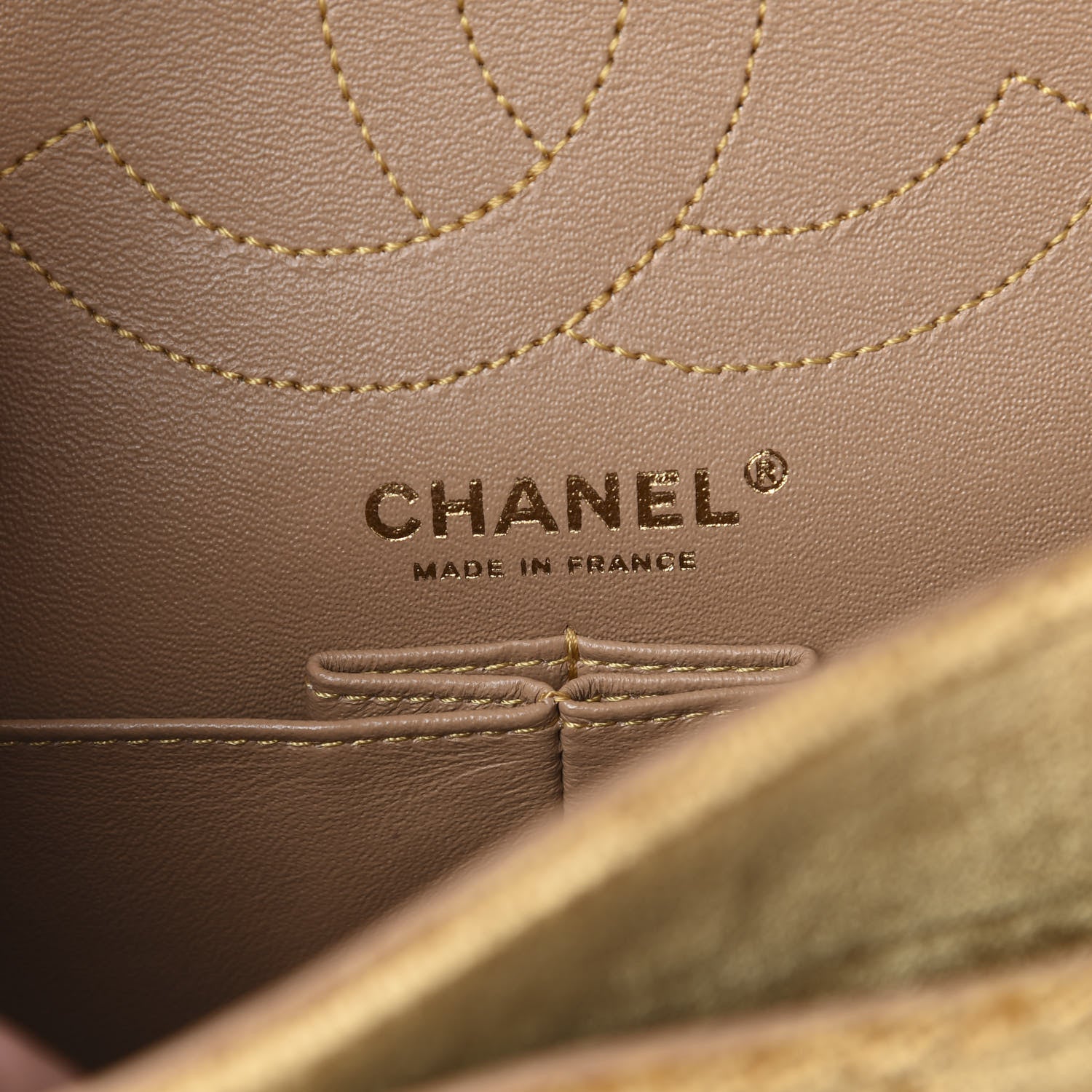 Chanel Velvet Quilted 2.55 Reissue 225 Flap Gold 6 of 11