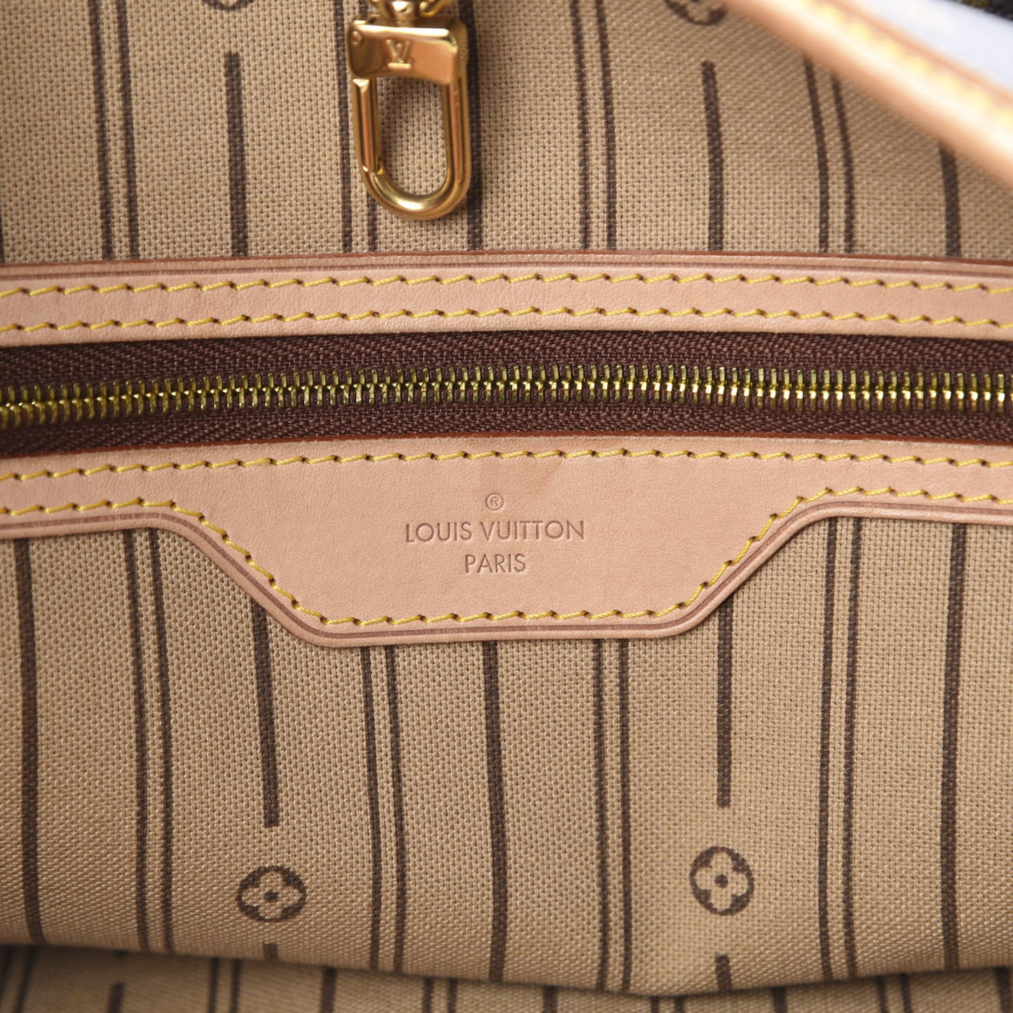 Monogram Delightful MM