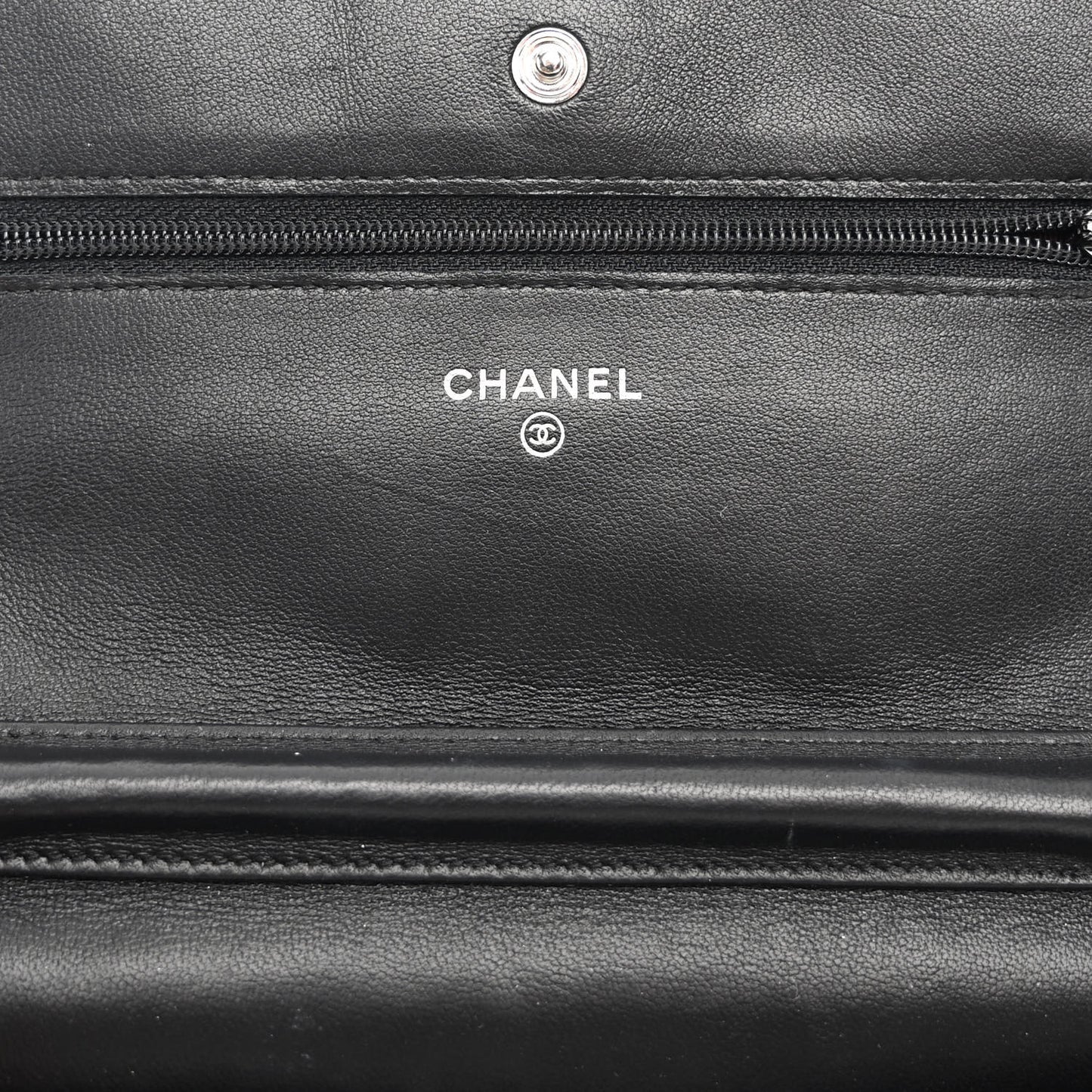 Lambskin Quilted Wallet On Chain WOC Black